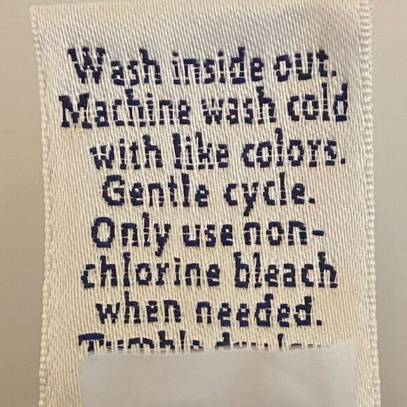 Croft & Barrow - Natural Fit Stretch Straight Jeans Pants Purple - size 12 NWT - Picture 5 of 9